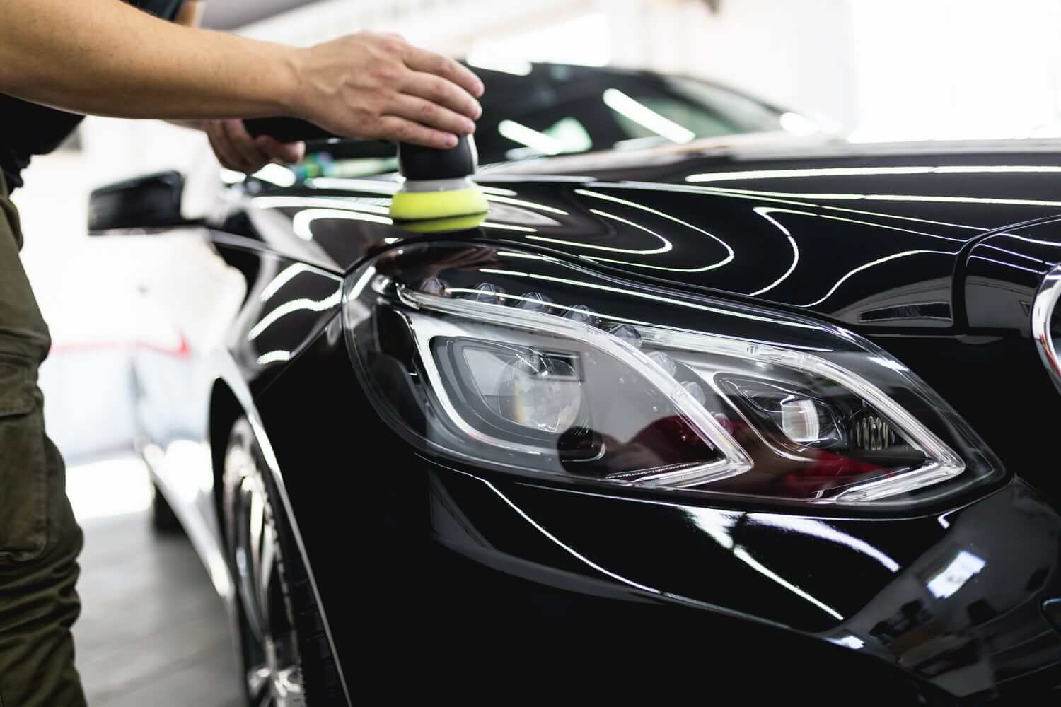 5 Steps to Protect Your Car's Clear Coat - The News Wheel